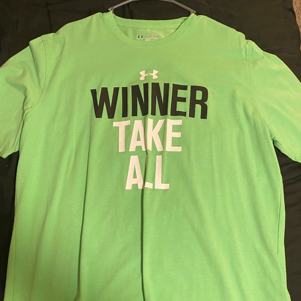 Under Armour shirt XL